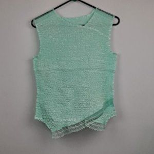 Ladies Sleeveless shell top NWT